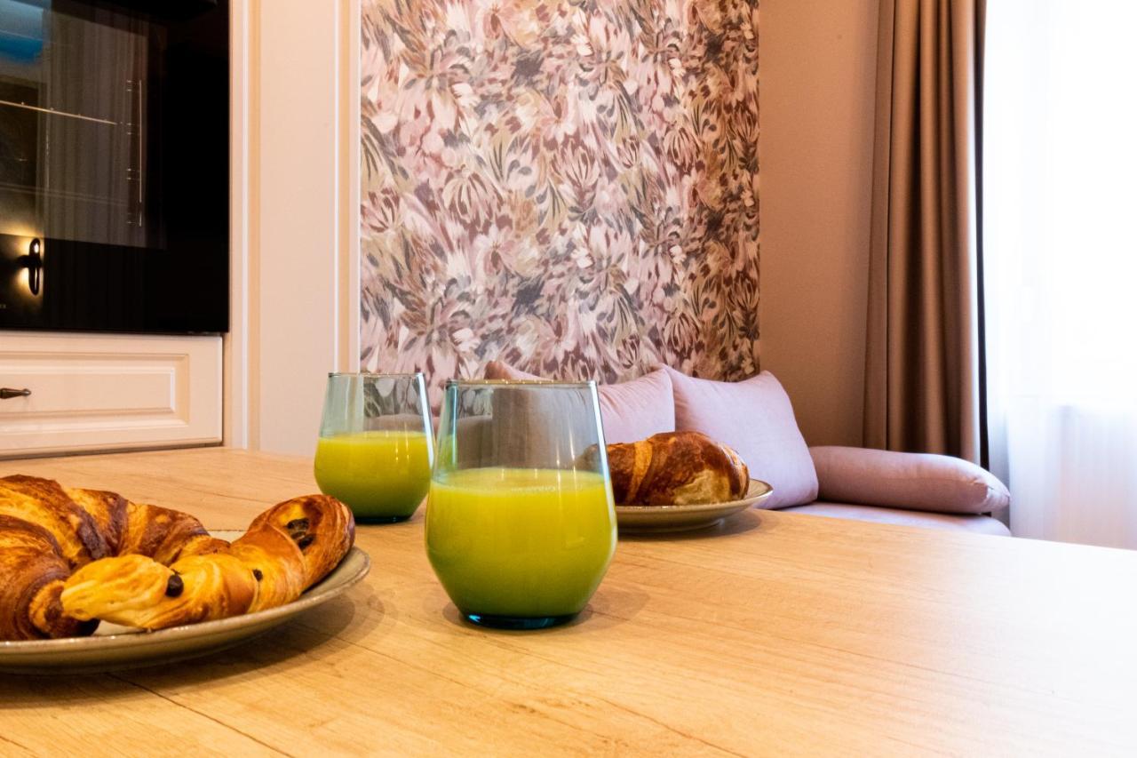 Black Gate - Quiet Studio In The Heart Of Old Town With Free Private Secured Parking Μπρασόβ Εξωτερικό φωτογραφία